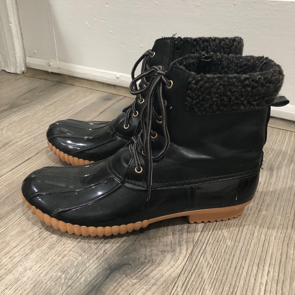 Daily Shoes Ankle Boots Fuzzy Furry Ankle Zipper Rubber Toe US 8 Black
